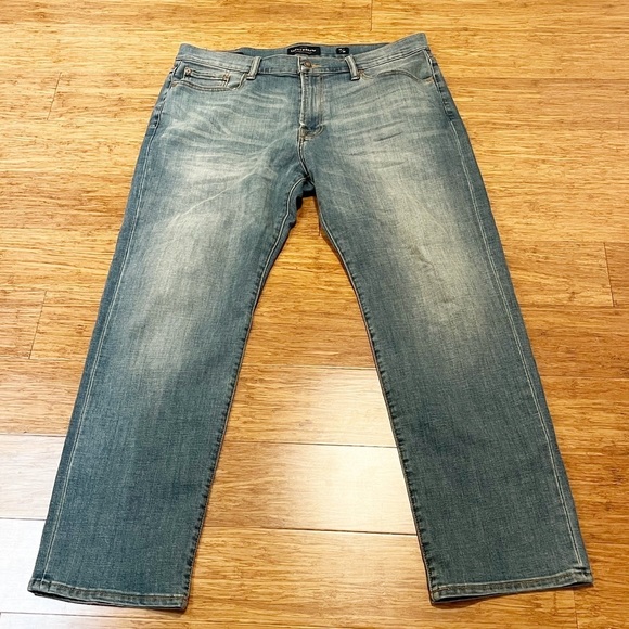 Lucky Brand Other - Lucky Brand 363 Straight leg medium wash denim blue jeans. 36" X 30"